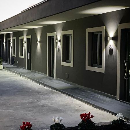 Hotel Trionfal Qualiano Extérieur photo