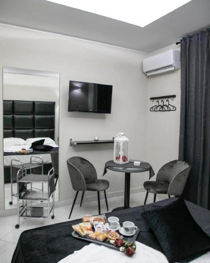 Hotel Trionfal Qualiano Extérieur photo