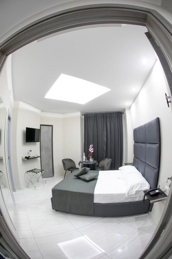 Hotel Trionfal Qualiano Extérieur photo